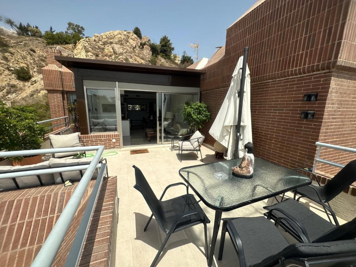 Penthouse Puerta De Pedregalejo Apartamento Málaga Exterior foto